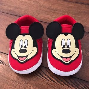 Mickey Mouse toddler shoes (boys)